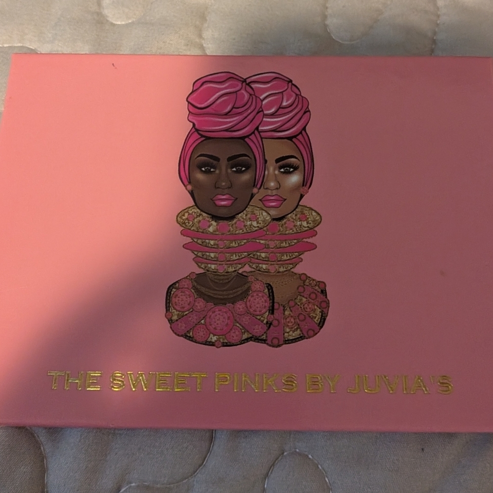 Juvia's Place Pink Passion Eyeshadow Palette